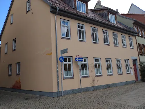 2 - Praxis Dr. med. Helen Schmicker-Helf