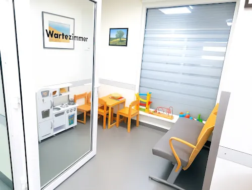 6 - Praxis Dr. med. Sieglinde Reinelt Reinelt Fachärztin für Gynäkologie & Geburtshilfe