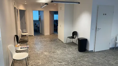 7 - Praxis für Allgemeinmedizin Bettina Daniel