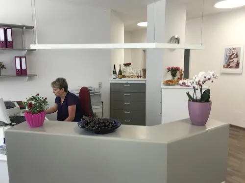 4 - Praxis für Allgemeinmedizin Larissa Giebelhaus