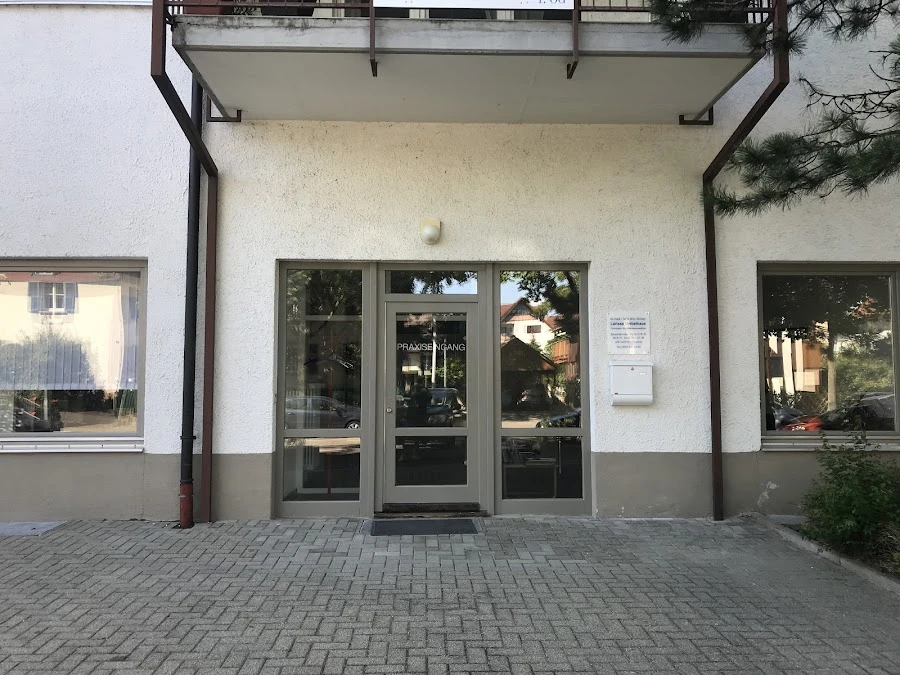 1 - Praxis für Allgemeinmedizin Larissa Giebelhaus