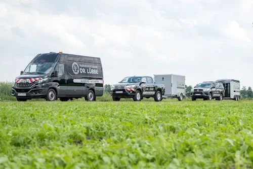 4 - Praxis für Oralchirurgie und Zahnmedizin Dr. Friedrich Nigrin, Dr. Rüdiger Nigrin, Bettina Nigrin