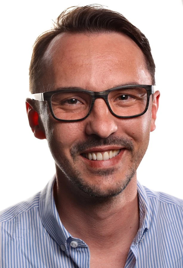 1 - Praxis für Zahnheilkunde Dr. Heinrich Schülein & Team