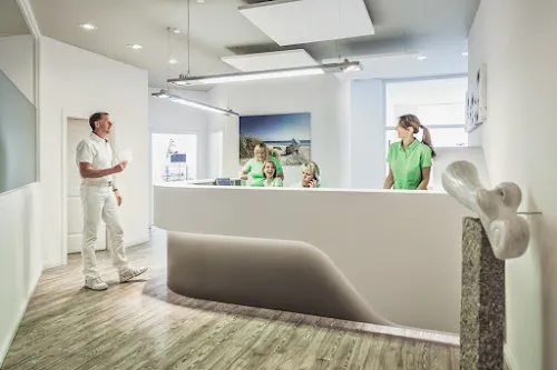 8 - Praxis Matthias Pels