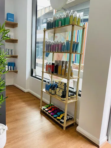 5 - Precise hair and beauty maddingley