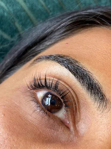 3 - Pretty Nails Edgware