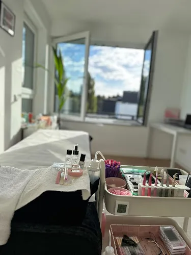 2 - Pro Beauty Cosmetics