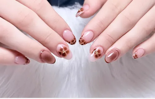 2 - Pro Nails & Beauty