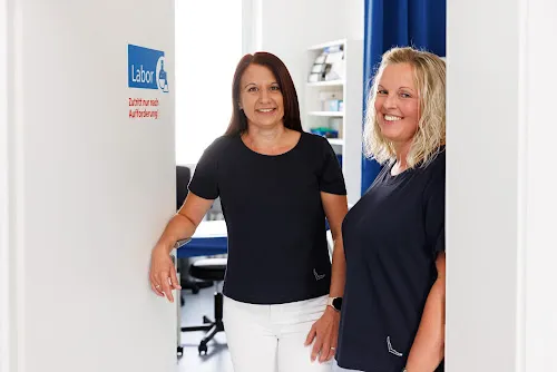 3 - Prof. Dr. med. habil. Renè Schiffner