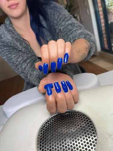 8 - Professional Nails & Beauty