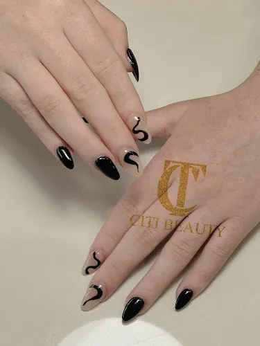 4 - Prominence Salon