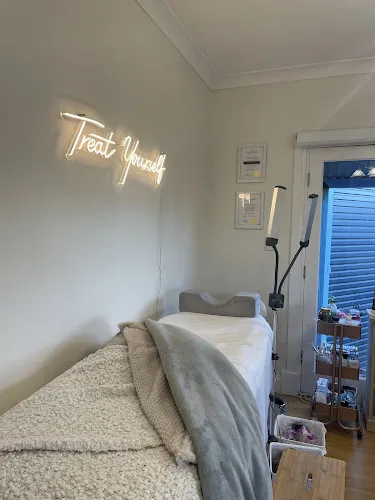 4 - Pure Elegance Beauty