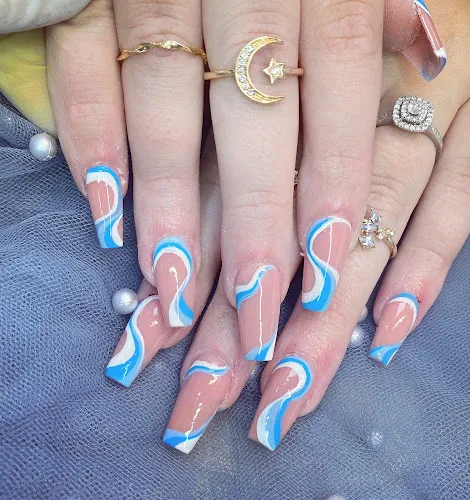 8 - Q-TAN Ultra Premium Tanning | Crook