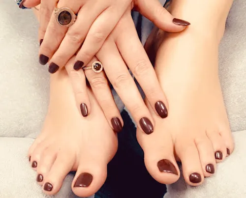 3 - Queen Beauty Salon - Bonn