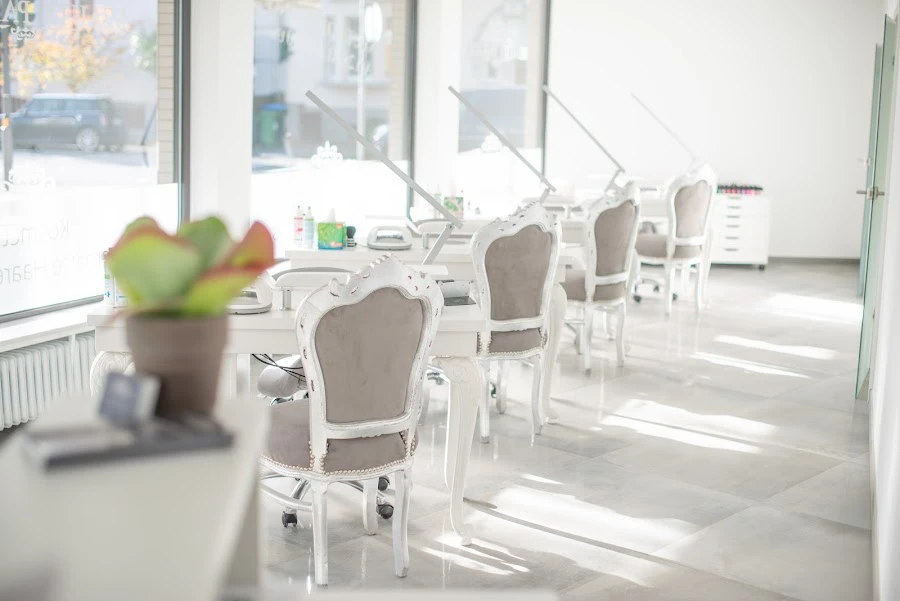 1 - Queen Beauty Salon - Bonn