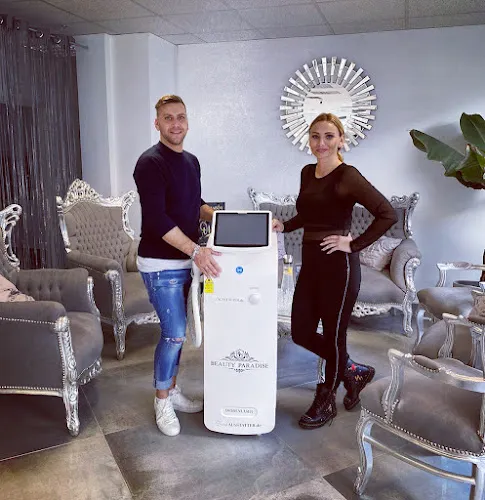 5 - Queen Beauty Salon - Bonn