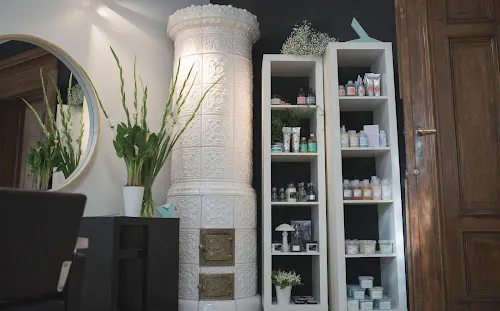 6 - Queen Hair Poznań