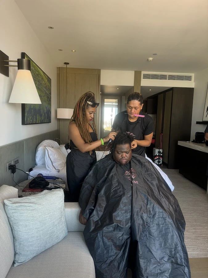 1 - Quick Cut Express - Raine Square