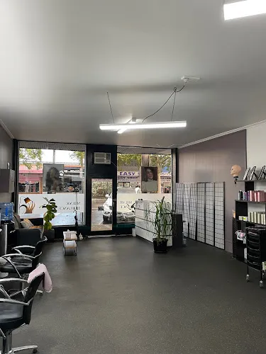 3 - R & R Hair Company