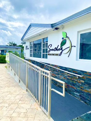 5 - Rafael Abreu, MD