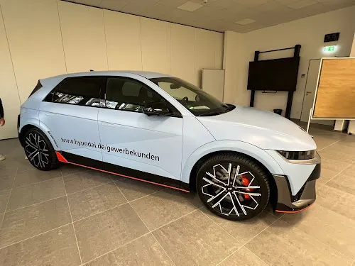 3 - RAV Recycling GmbH / Reifenservice Reifen Montage