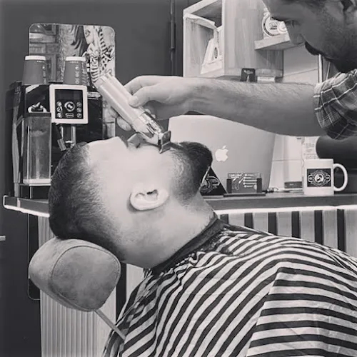 4 - Real-M Frisør 91706091