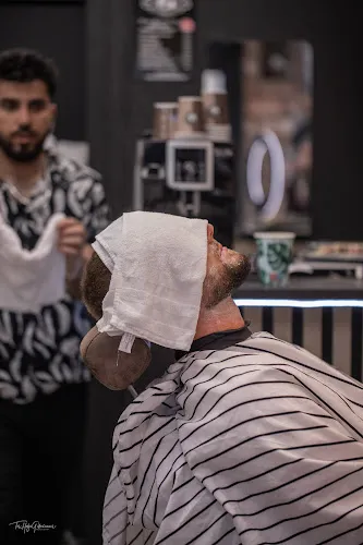 3 - Real-M Frisør 91706091