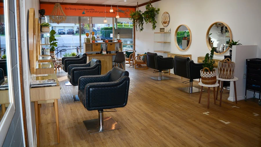 1 - Red Earth Moon - Intuitive Hairdressing