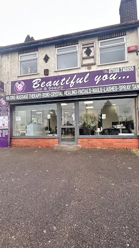 4 - Red kingstanding