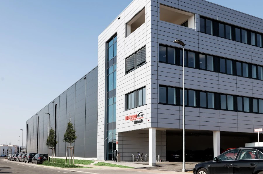 1 - Reifen Treiber KG