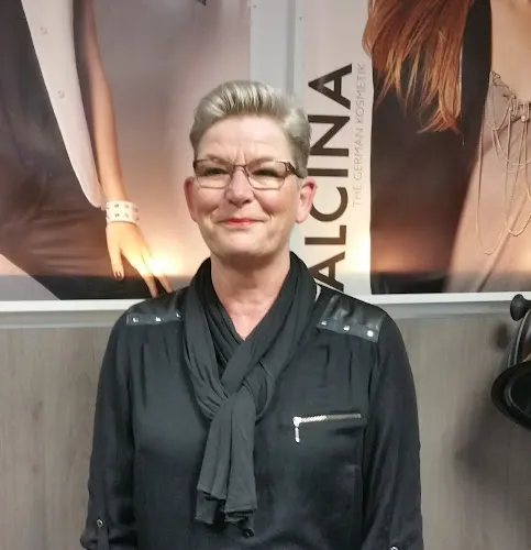 5 - Relax & Schoonheidssalon TipTop