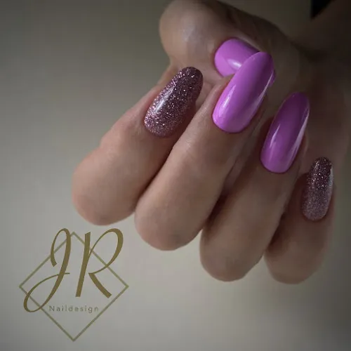 2 - Relax & Schoonheidssalon TipTop