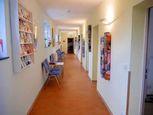 7 - René Hlawa Dr. med. Facharzt für Allgemeinmedizin