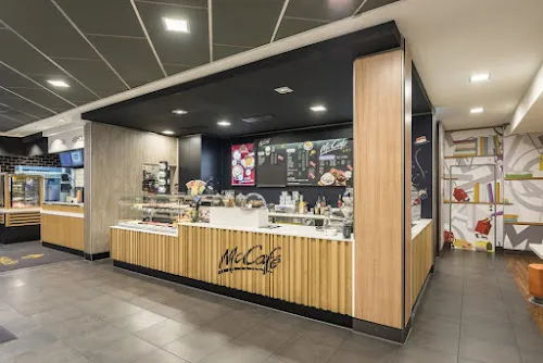 2 - Restaurant USA Burger and Hot Dog