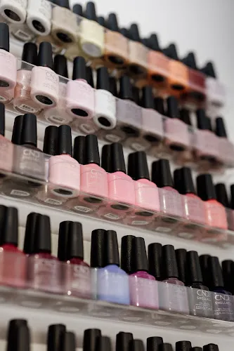 6 - Richard Hair & Beauty