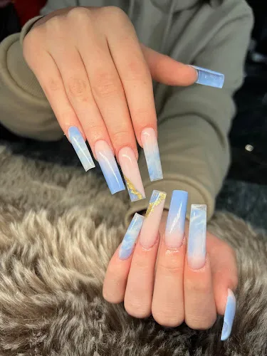 5 - Rickyna Hair Salon Cabra