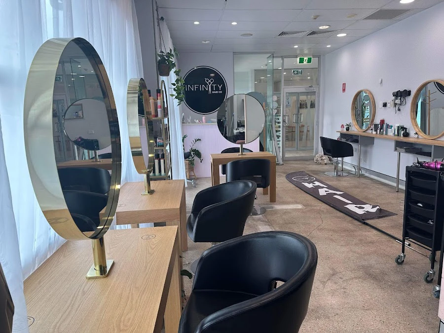 1 - Ridana Nail Shop