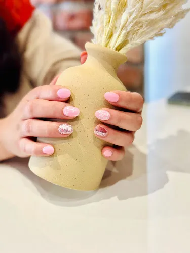 2 - Rimz Nail Artistry