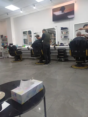 4 - RMO Friseur Salon