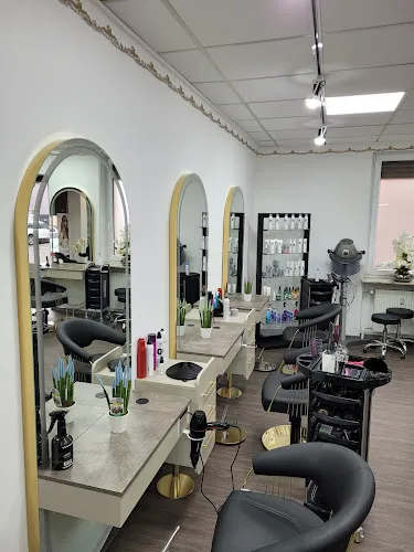 5 - RMO Friseur Salon
