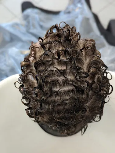 4 - Rochdi Friseursalon