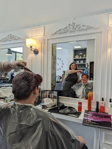 2 - Rochdi Friseursalon