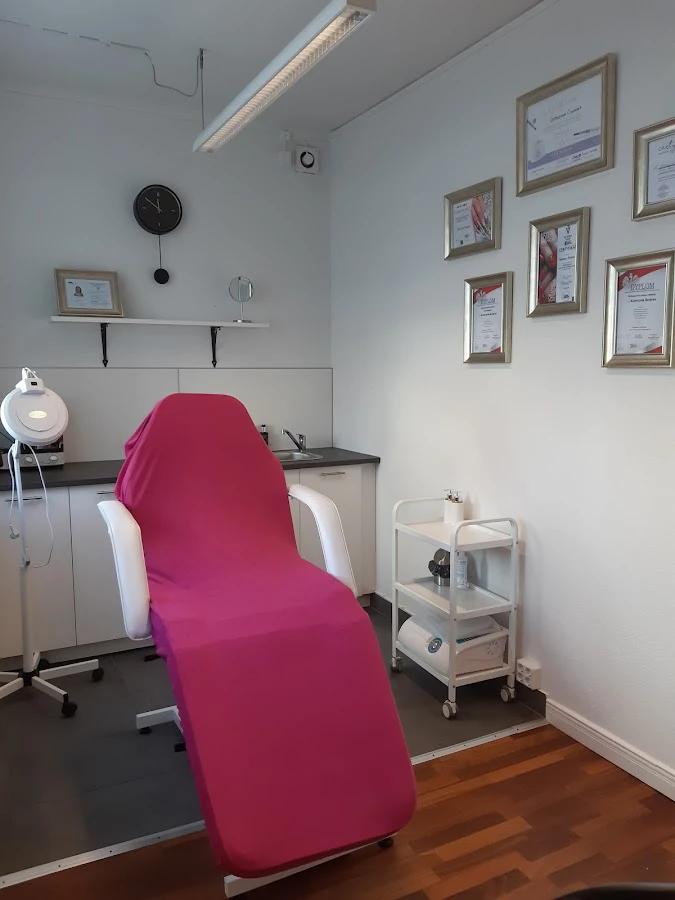 1 - Rodeluxe hair salong