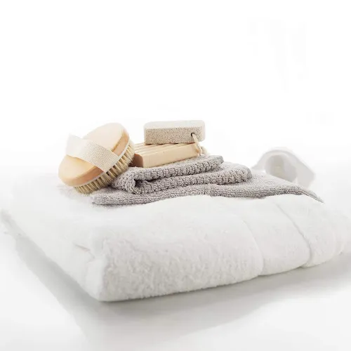 3 - Roisins Beauty Bar & Hair Studio