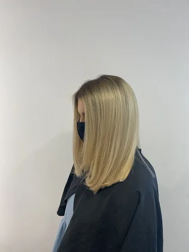 5 - Root 69 Hairdressing