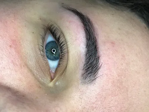 5 - Roots Hair Company