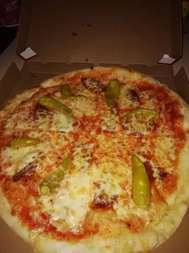 4 - Rosenstein Döner Pizza