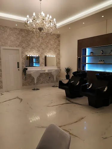 7 - Rosies Hair Studio