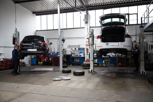 4 - Rost Nutzfahrzeugeservice GmbH