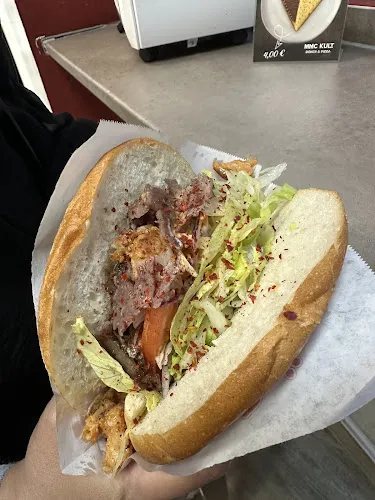 4 - Royal Döner Kebap & Pizza